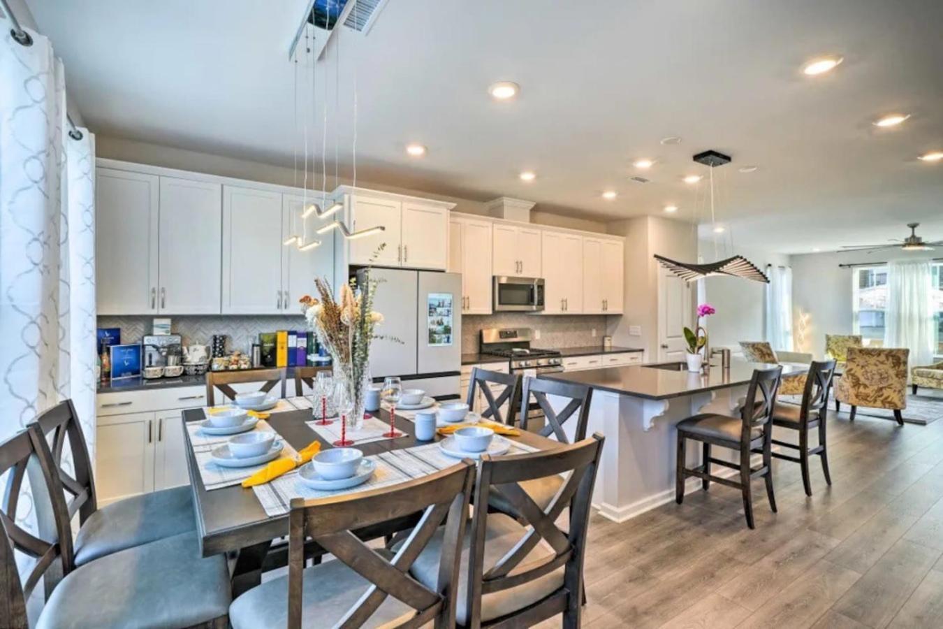 The Villas Buckingham 10 Mins To Rdu Airport Duke Downtown Ντάραμ Εξωτερικό φωτογραφία