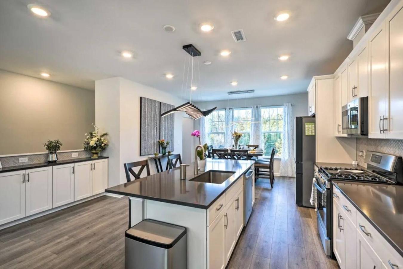 The Villas Buckingham 10 Mins To Rdu Airport Duke Downtown Ντάραμ Εξωτερικό φωτογραφία