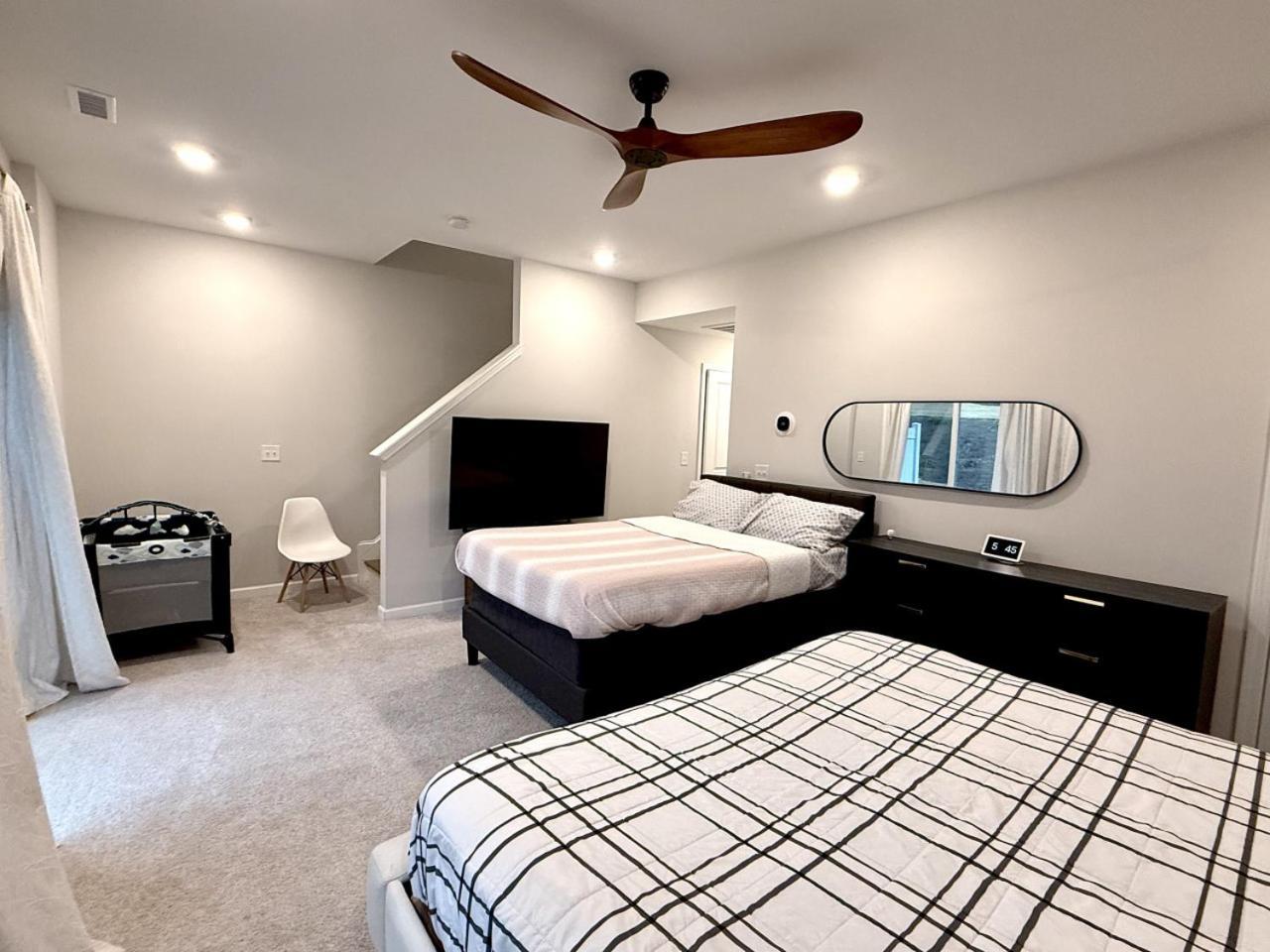 The Villas Buckingham 10 Mins To Rdu Airport Duke Downtown Ντάραμ Εξωτερικό φωτογραφία