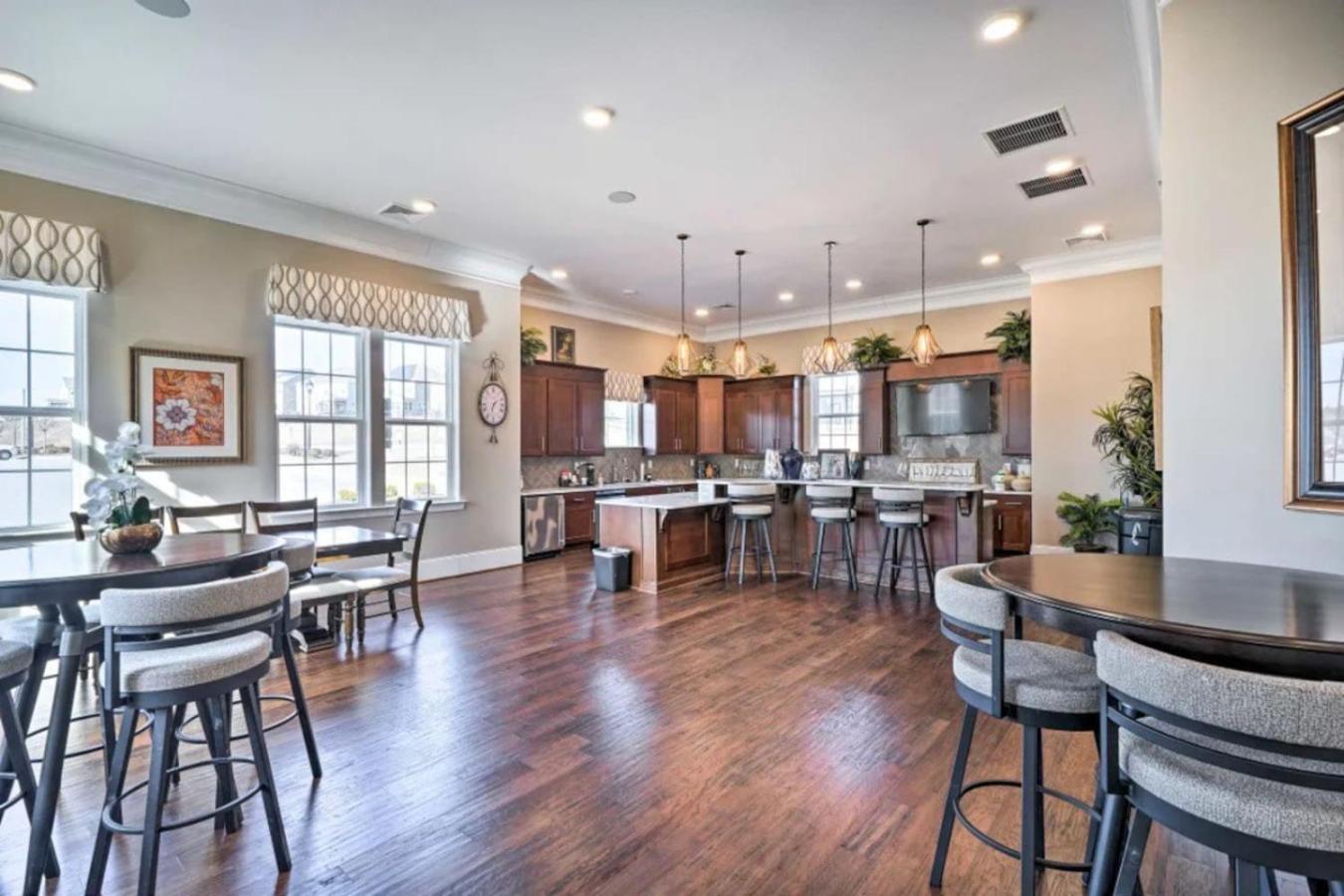 The Villas Buckingham 10 Mins To Rdu Airport Duke Downtown Ντάραμ Εξωτερικό φωτογραφία