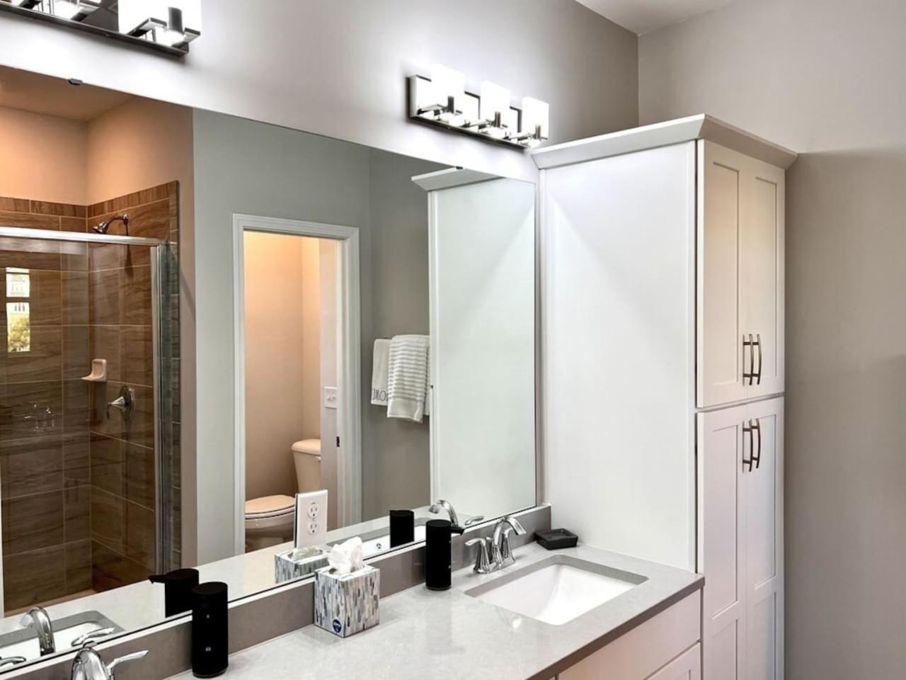 The Villas Buckingham 10 Mins To Rdu Airport Duke Downtown Ντάραμ Εξωτερικό φωτογραφία