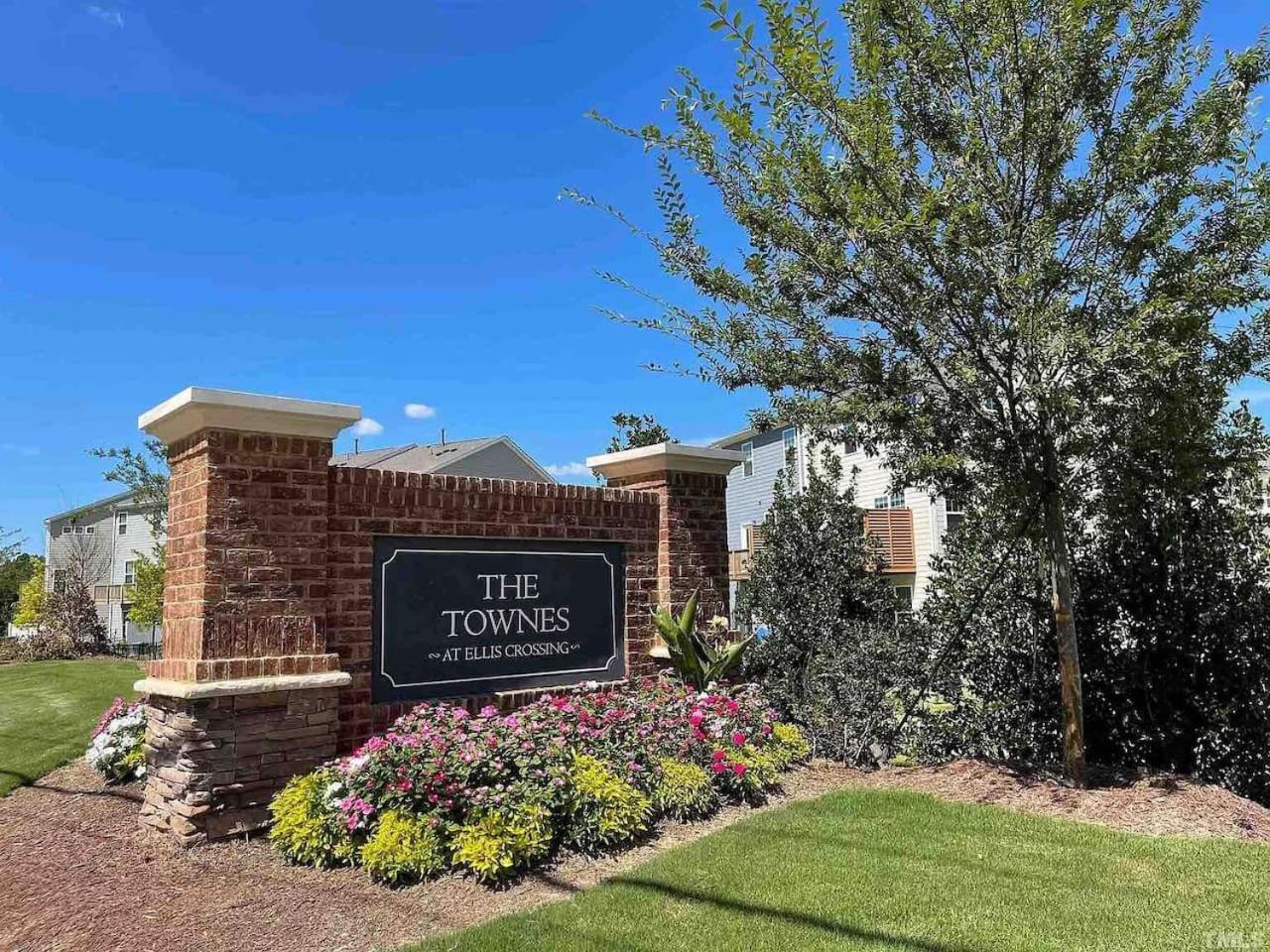 The Villas Buckingham 10 Mins To Rdu Airport Duke Downtown Ντάραμ Εξωτερικό φωτογραφία