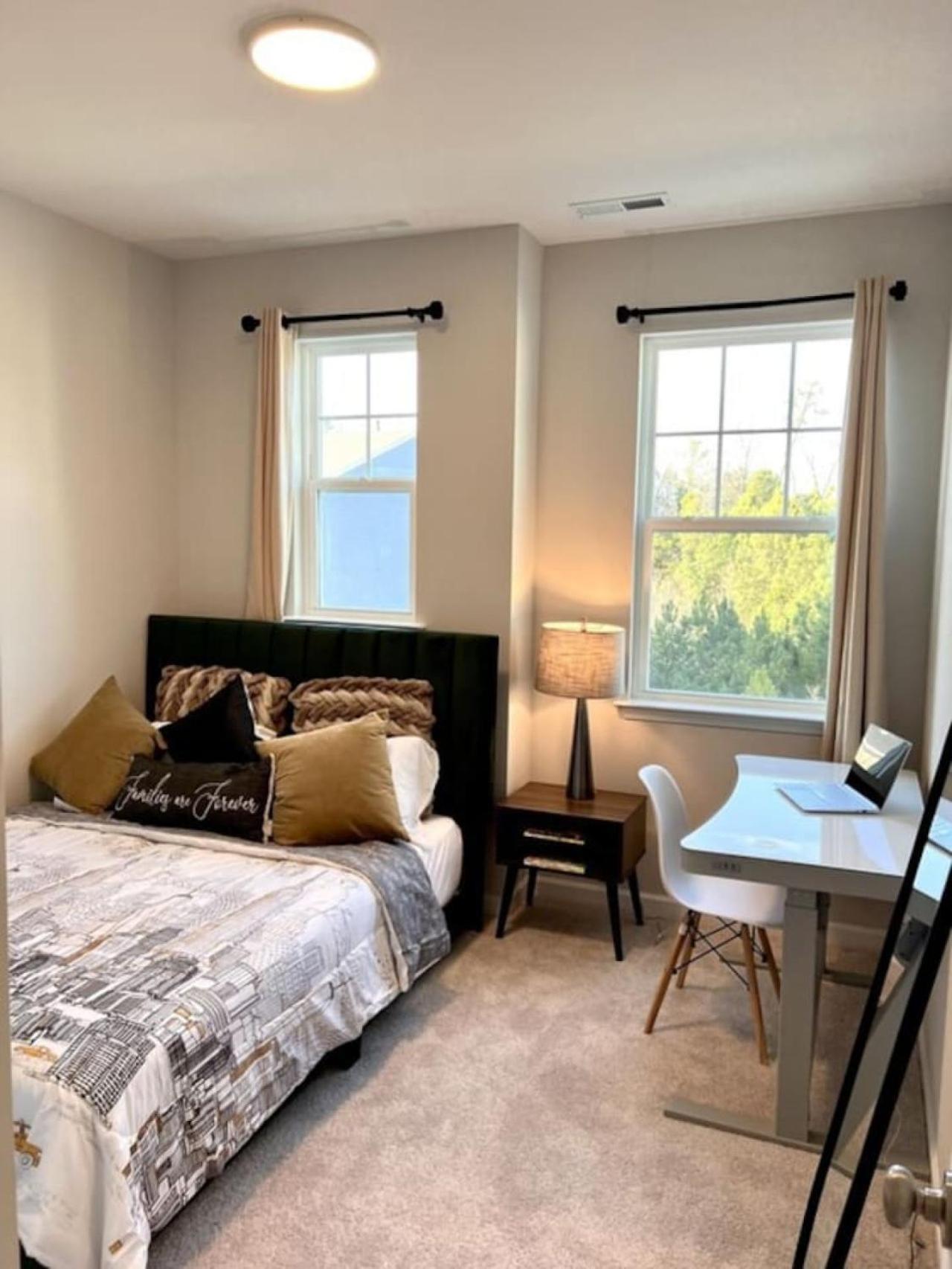 The Villas Buckingham 10 Mins To Rdu Airport Duke Downtown Ντάραμ Εξωτερικό φωτογραφία